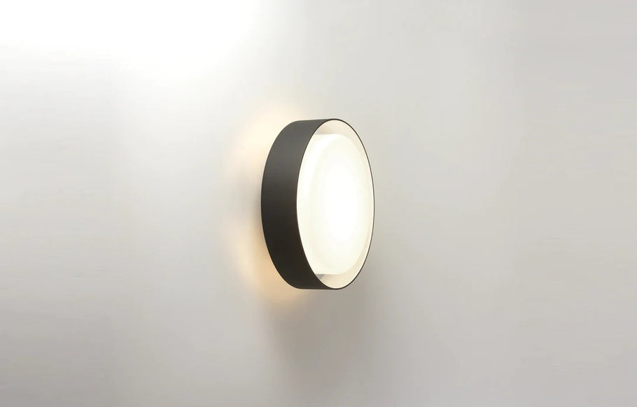 Light Up the Night with Modern Outdoor Light Fixtures