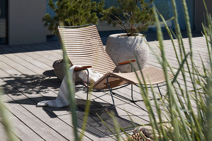 Click Outdoor Sunchair by Houe, showing click outdoor sunchair in live shot.