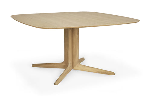 Corto Dining Table by Ethnicraft - Oak.