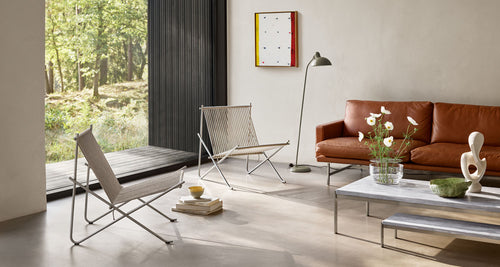 PK63 Coffee Table by Fritz Hansen, showing pk63 coffee table in live shot.