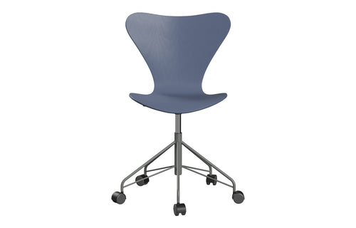 Series 7 Swivel Chair by Fritz Hansen - Colored Ash Veneer Wood Shell Group, Silver Grey Powder Coated Steel.