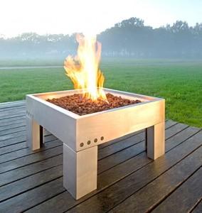 Modern Outdoor Fireplace