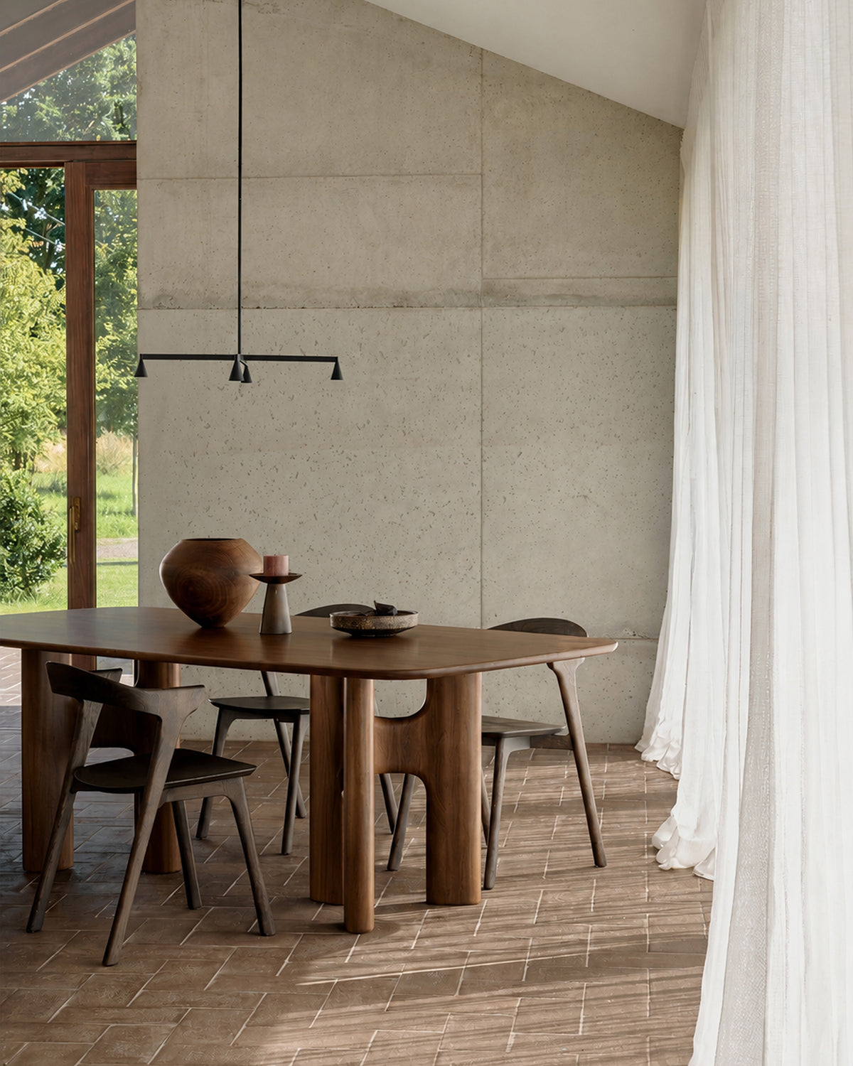 Flow Dining Table - Ethnicraft