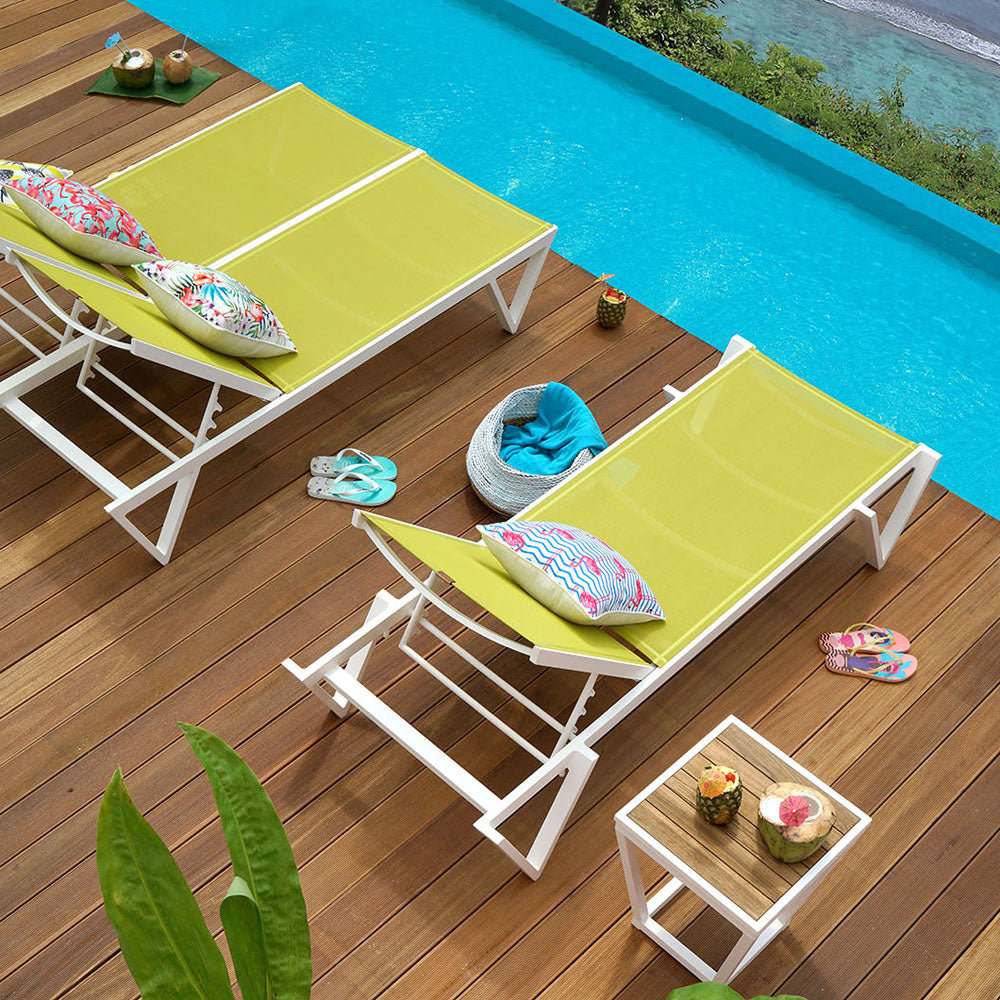Bondi Chaise Lounge (Full Sling) by Mamagreen, showing bondi chaise lounge (full sling) in live shot.