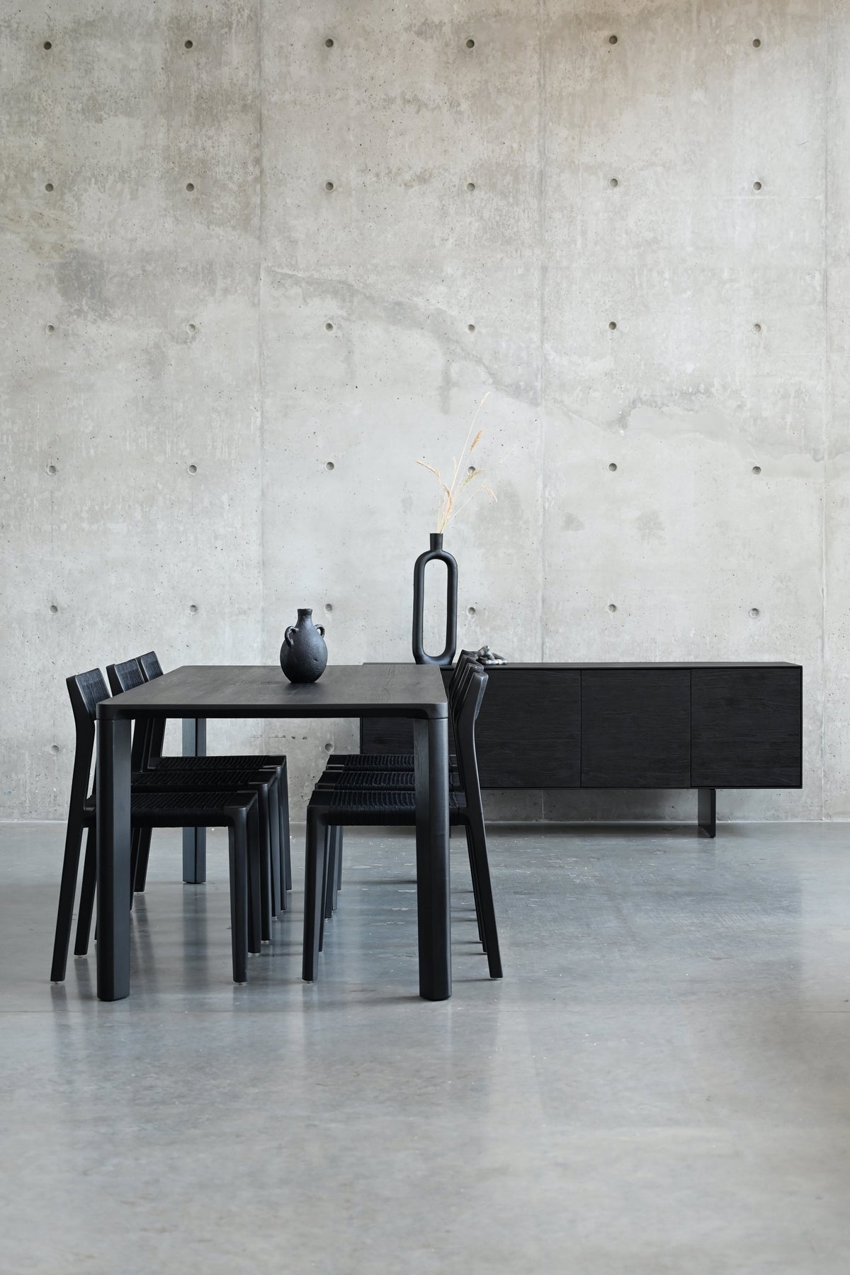 Vent Dining Chair in Black Soot