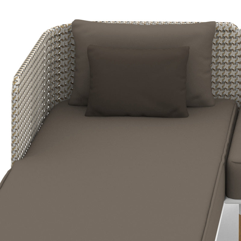 Daisy Mae Configuration 1 by Mamagreen, showing closeup view of daisy mae configuration 1.