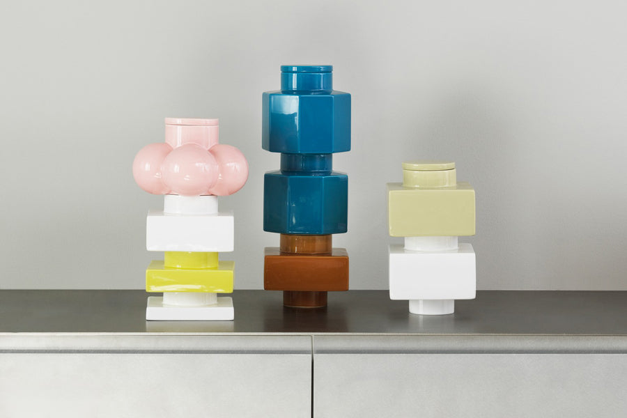 Deko Object by Normann Copenhagen, showing deko object in live shot.