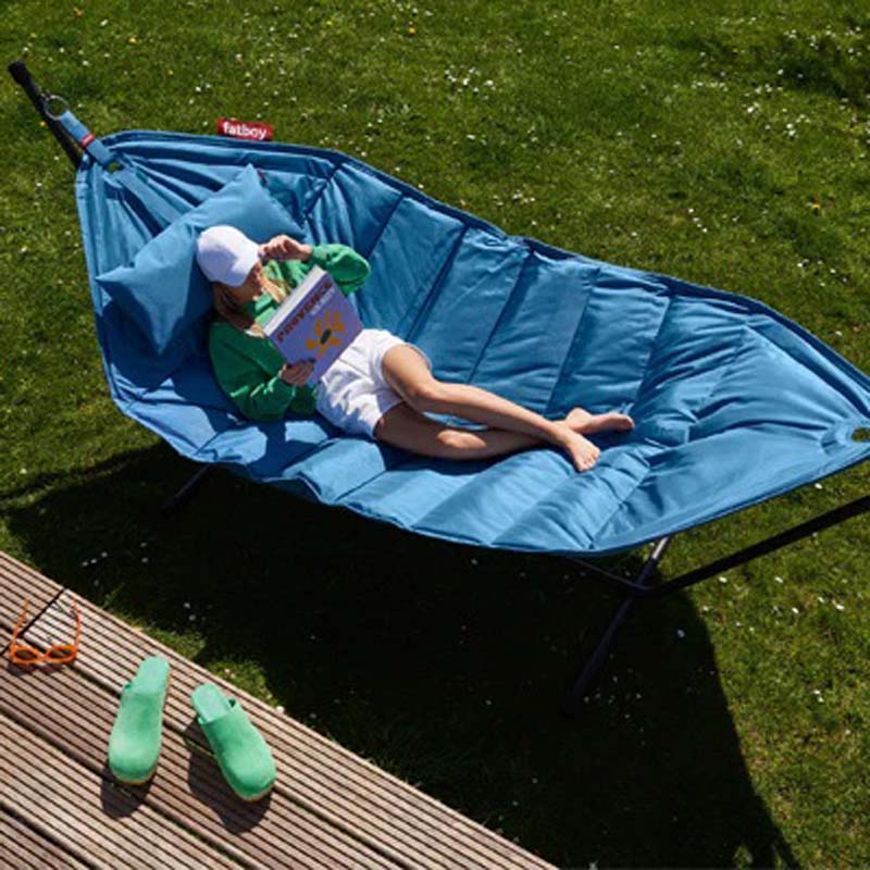 Headdemock Deluxe Hammock by Fatboy, showing headdemock deluxe hammock in live shot.