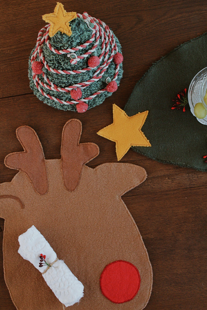 Set of 4 Christmas Placemats by Lorena Canals