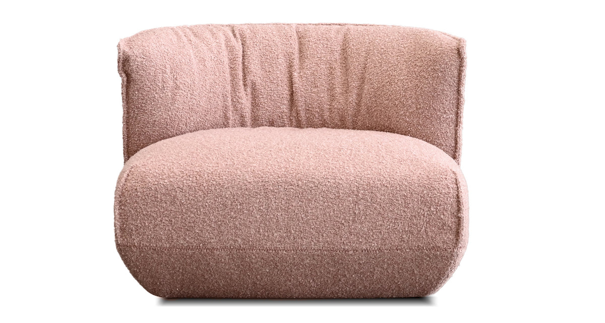 Kitsui Lounge Chair by Mobital, showing front view of kitsui lounge chair.