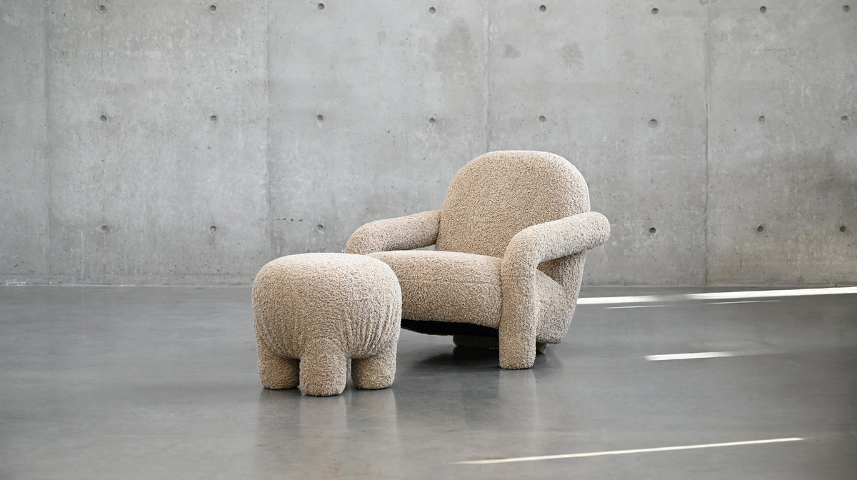 Blume Lounge Chair in Fawn