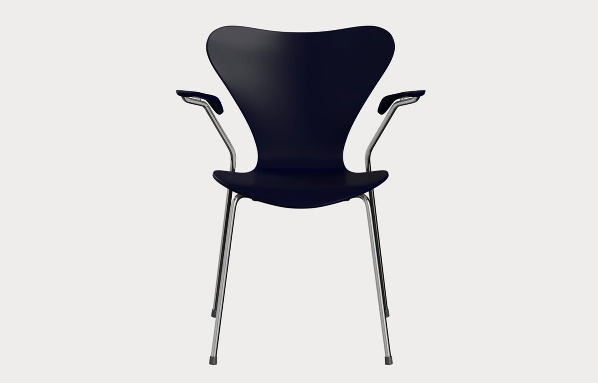 Series 7 Chair by Fritz Hansen - With Arm, Lacquered Veneer Wood Shell Group, Chrome Powder Coated Steel.
