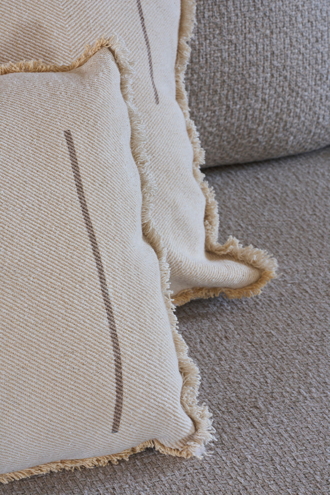 Cushion Vertical by Lorena Canals