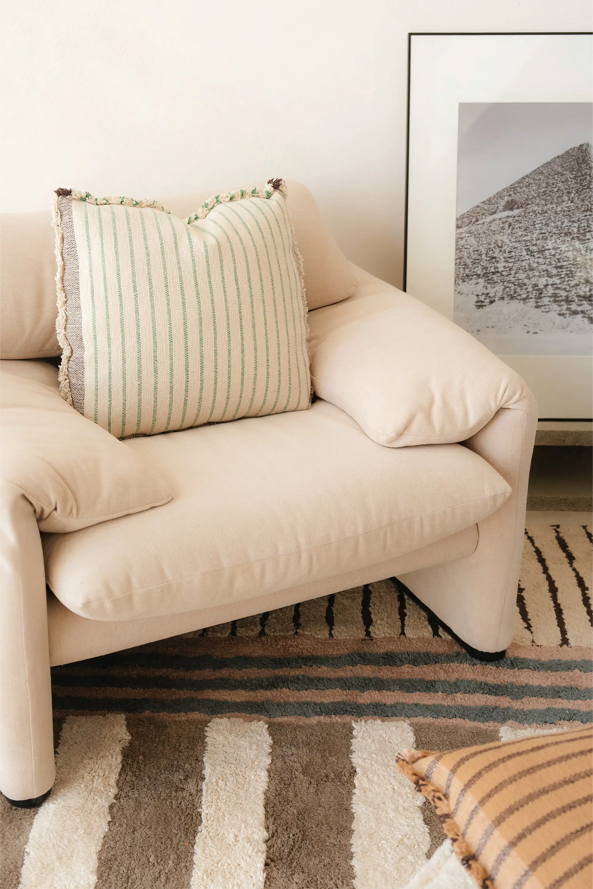 Cushion Lines by Lorena Canals