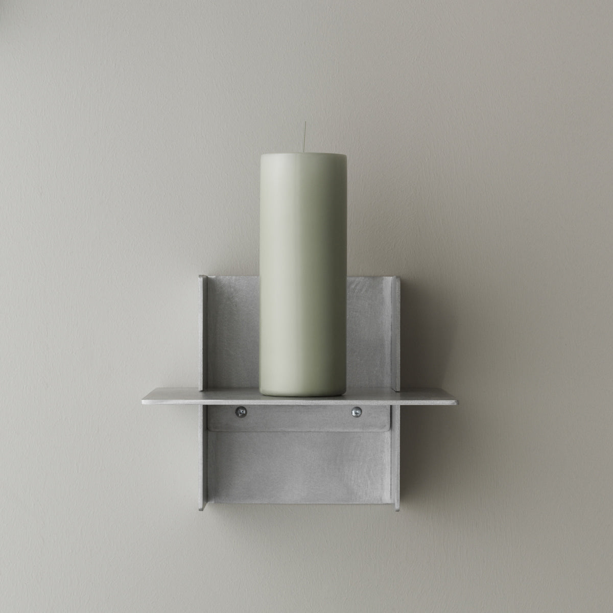 Alu Shelf by Normann Copenhagen, showing alu shelf in live shot.