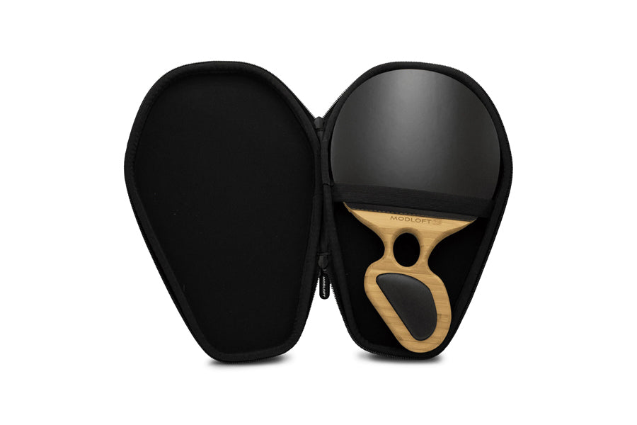 Arcen Paddle by Viesso, showing arcan paddle in bamboo wood with cover.