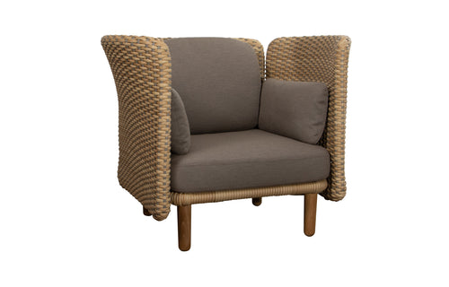 Arch Lounge Chair by Cane-Line - Low Arms/Backrests/Natural/Taupe Flat Weave.