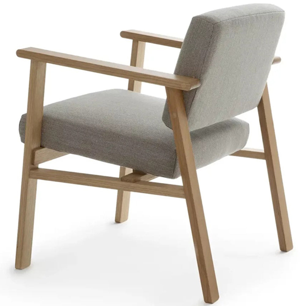 Archetyp Lobby Chair by Nikari, showing side view of archetyp lobby chair.