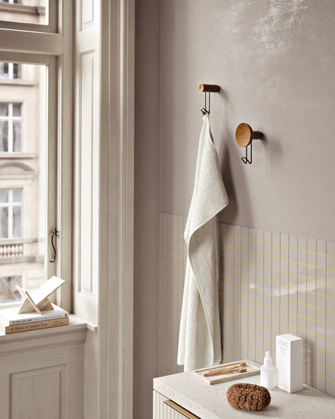 Around Wall Hanger by Woud, showing around wall hangers in live shot.