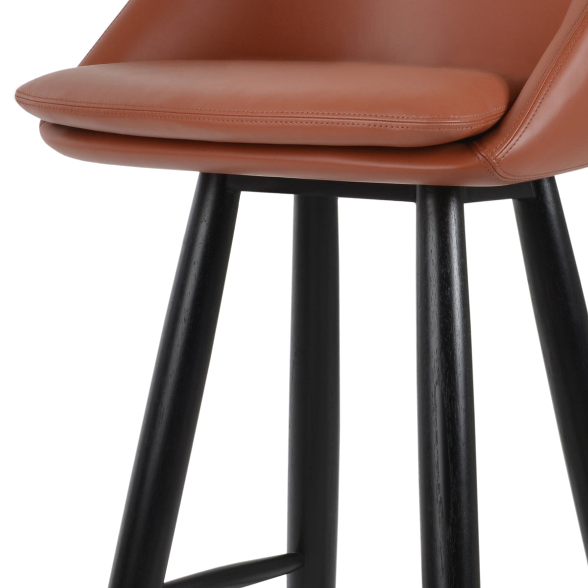 Avanos Baba Wood Stool by SohoConcept, showing closeup view of avanos baba wood stool in teak wenge wood/cinnamon ppm-fr.