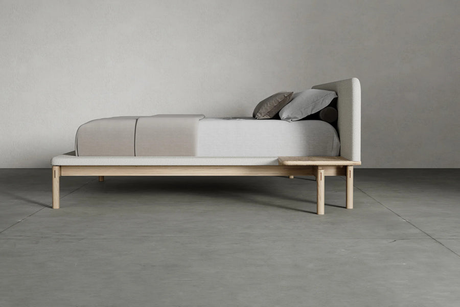 Calder Bed by Viesso, showing calder bed in live shot.