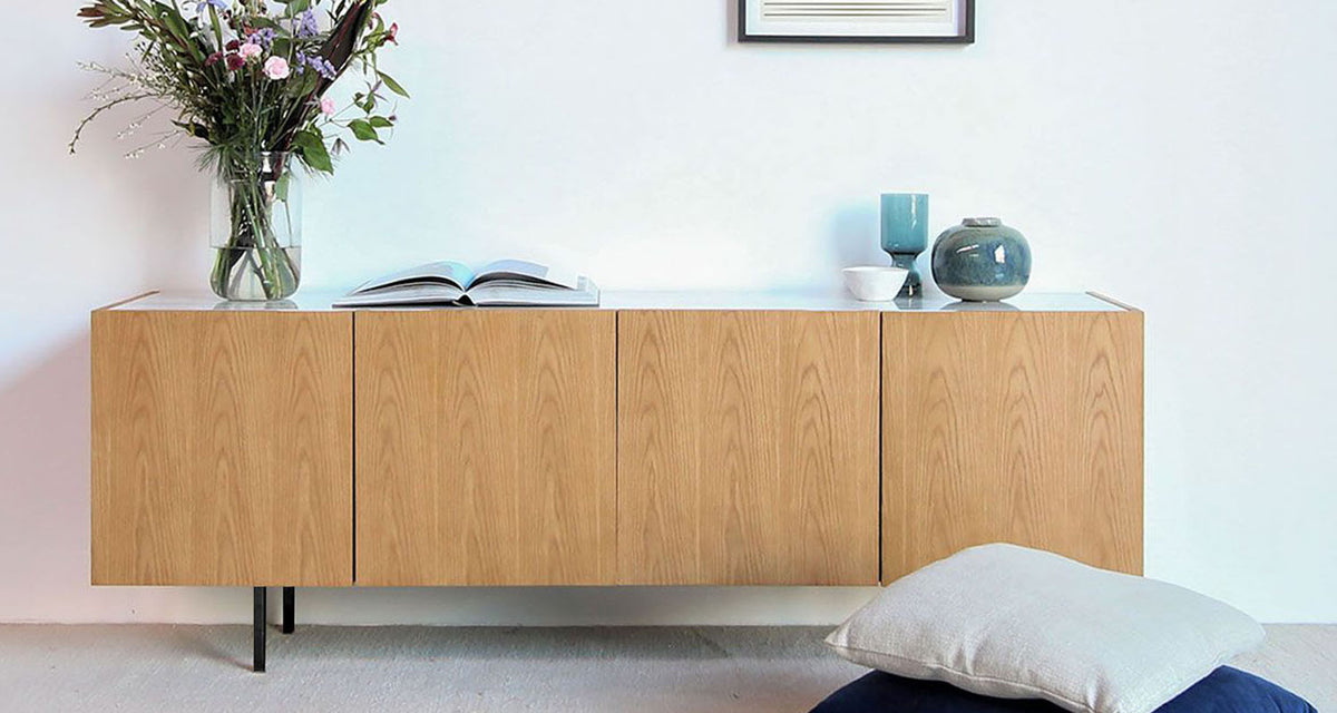 Calvin Buffet by Mobital, showing calvin buffet in live shot.