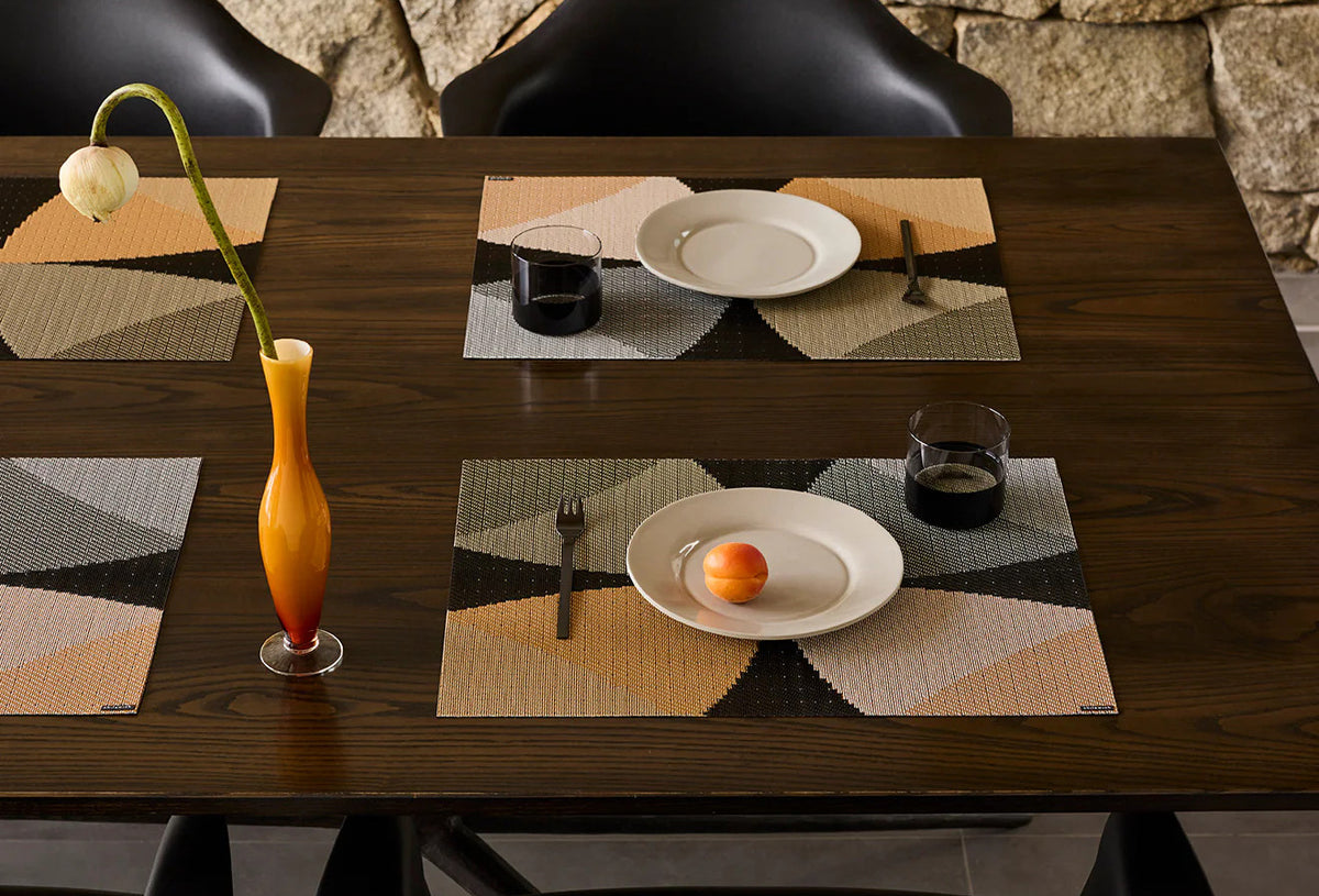 Canopy Placemat by Chilewich, showing canopy placemats in live shot.
