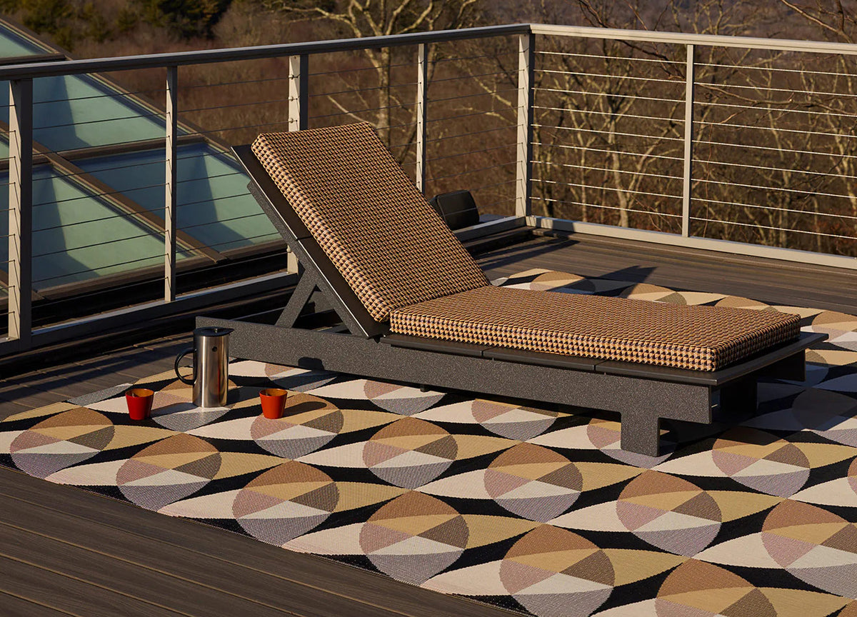 Canopy Woven Floor Rug by Chilewich, showing canopy woven floor rug in live shot.
