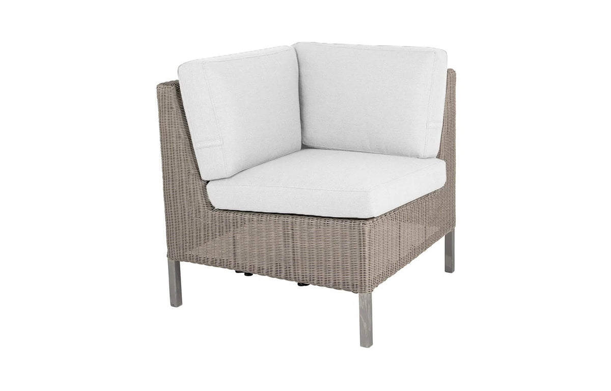 Connect Outdoor Dining Lounge by Cane-Line - Corner Module, White Natte Cushion Set.