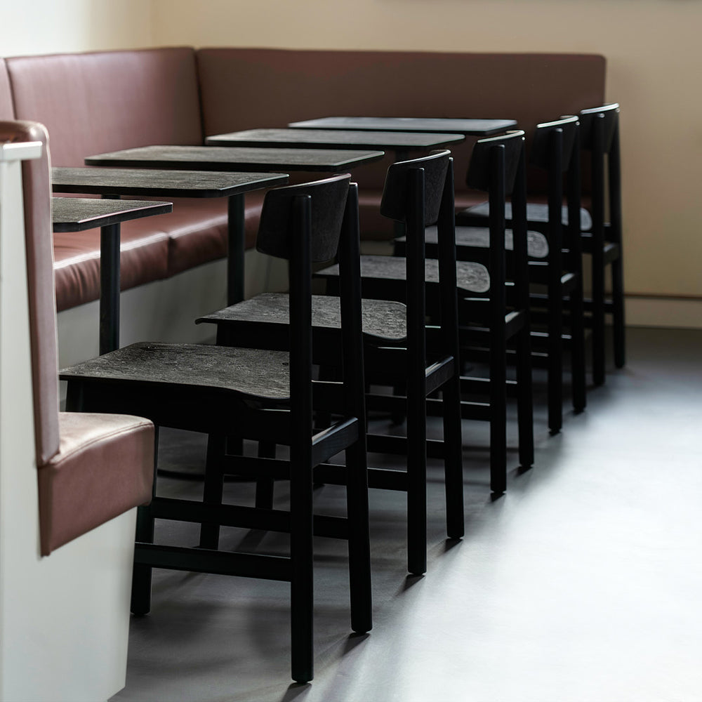 Conscious 3162 Chair by Mater, showing conscious 3162 chairs in live shot.