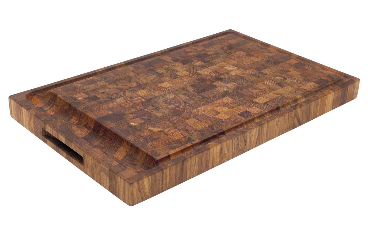 Dania Cutting Teak Board by Skagerak - 22" x 13.8"/Teak Wood.