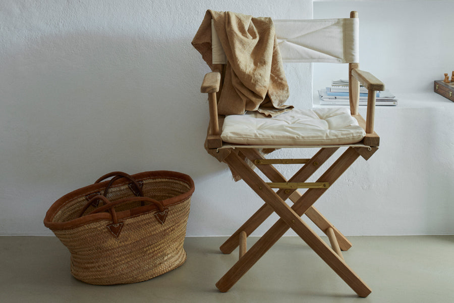 Director's Indoor Chair by Fritz Hansen, showing director's indoor chair in live shot.