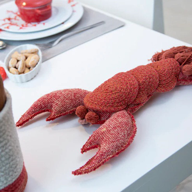 Door Hanger Lobster by Lorena Canals, showing door hanger lobster in live shot.