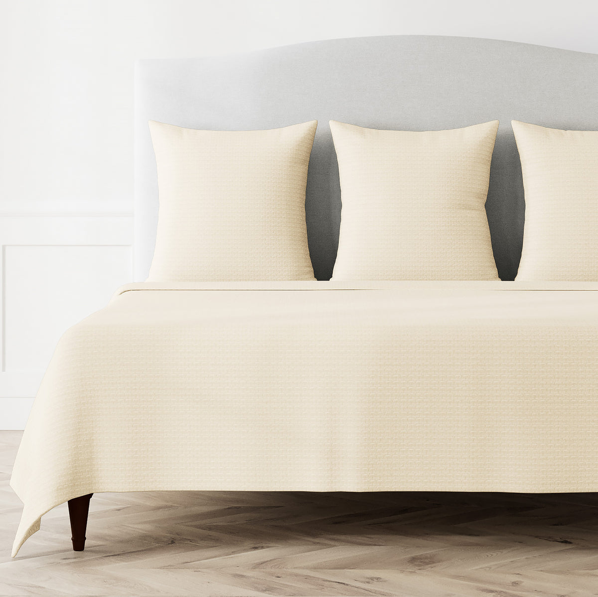 Pavilion Coverlet in Champagne