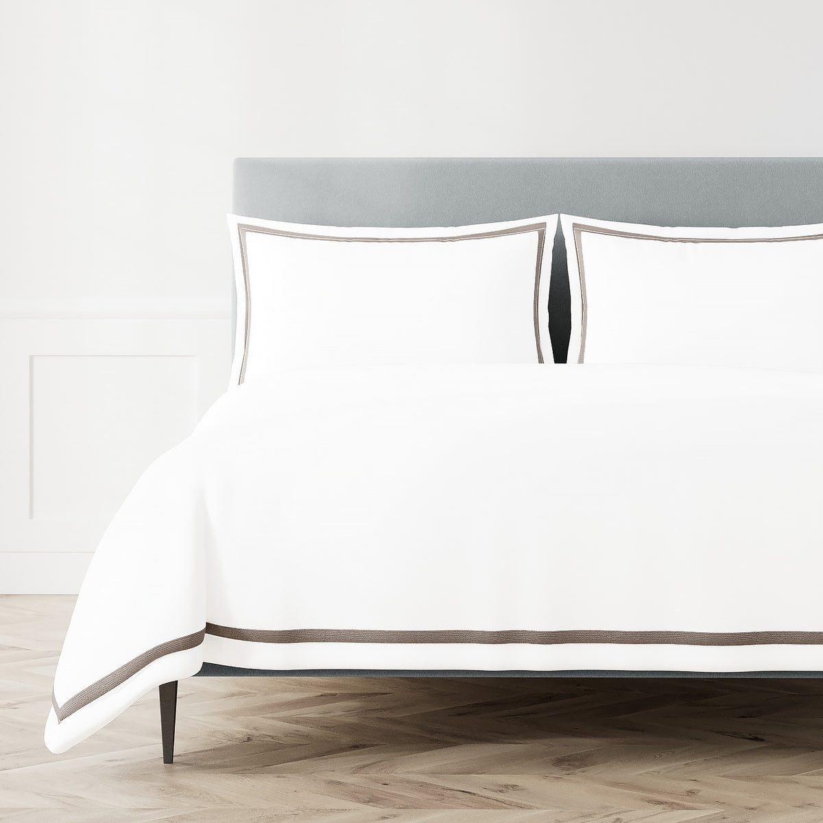 Ready-to-Bed 2.0 Cotton & Trim Duvet Cover in White/Grey