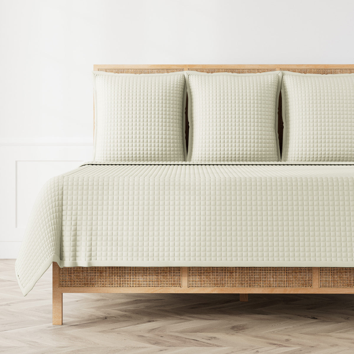 Ready-to-Bed 2.0 Quilted Lyocell Coverlet in Champagne