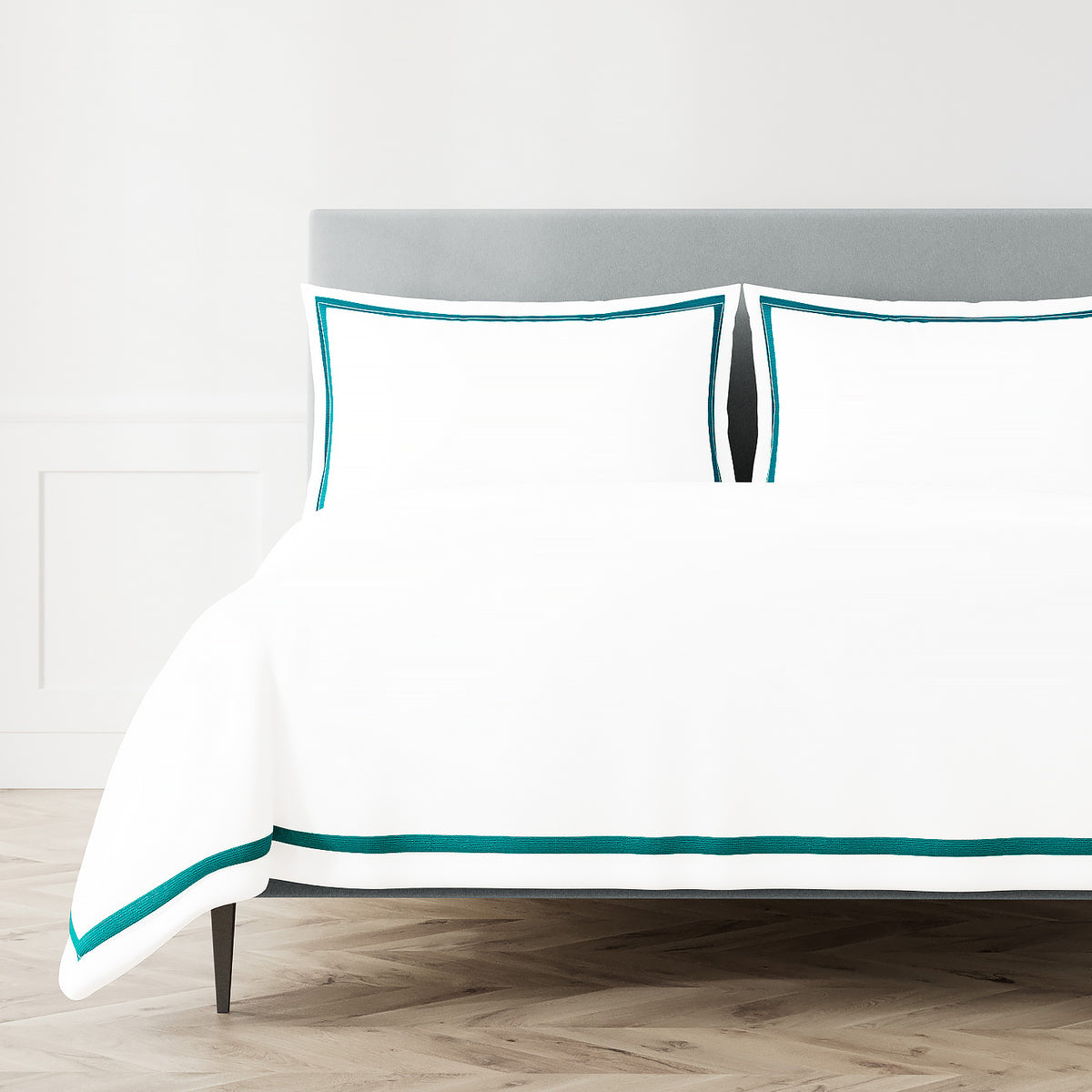 Ready-to-Bed 2.0 Cotton & Trim Duvet Cover in White/Teal