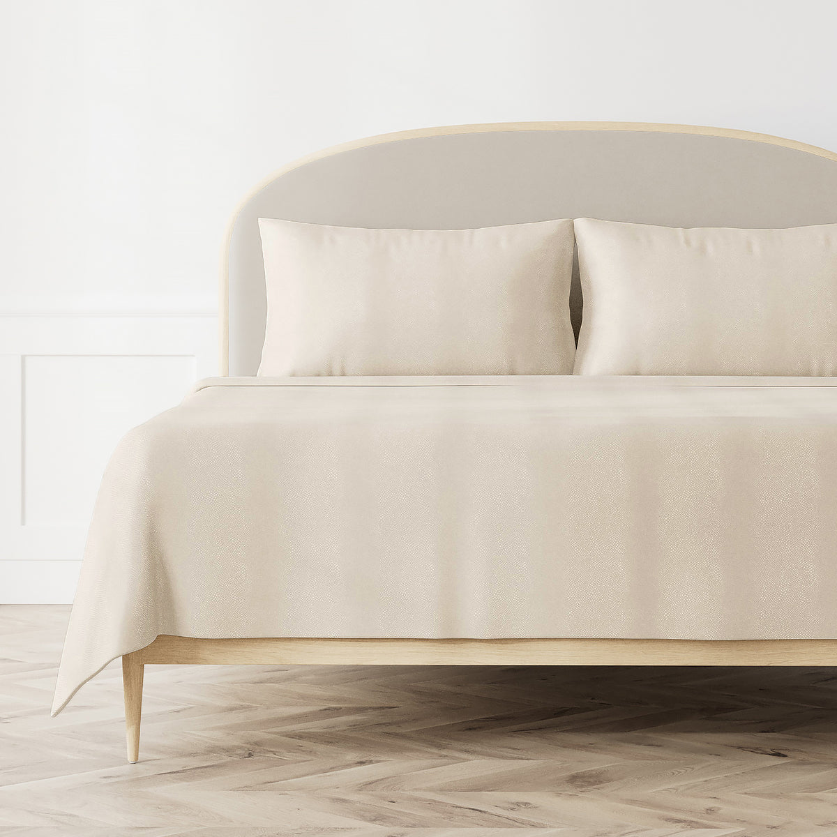 Komodo Coverlet in Pearl