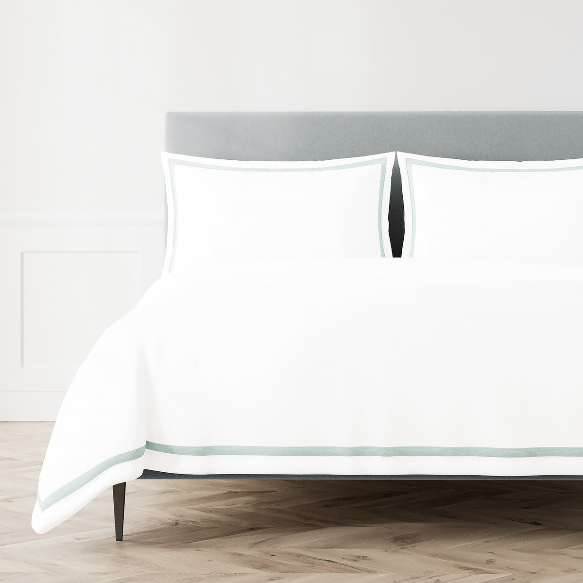 Ready-to-Bed 2.0 Cotton & Trim Duvet Cover in White/Aqua