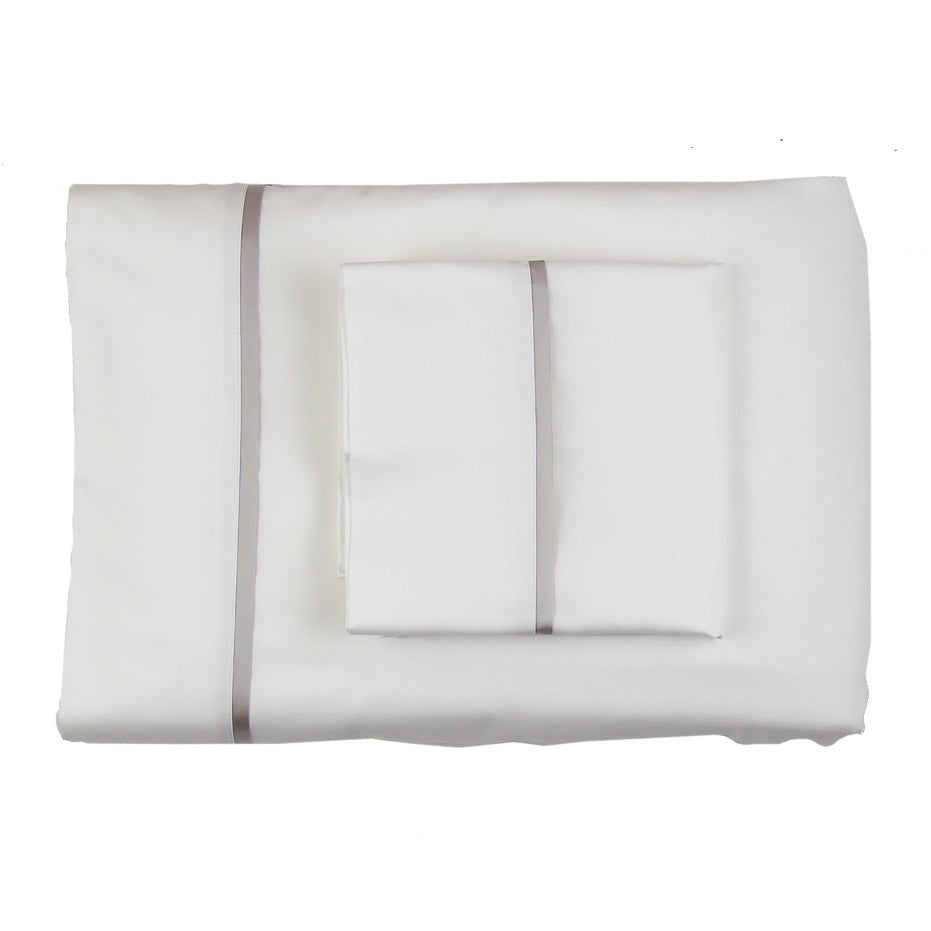 Silk Trim Sheet Set in White/Silver