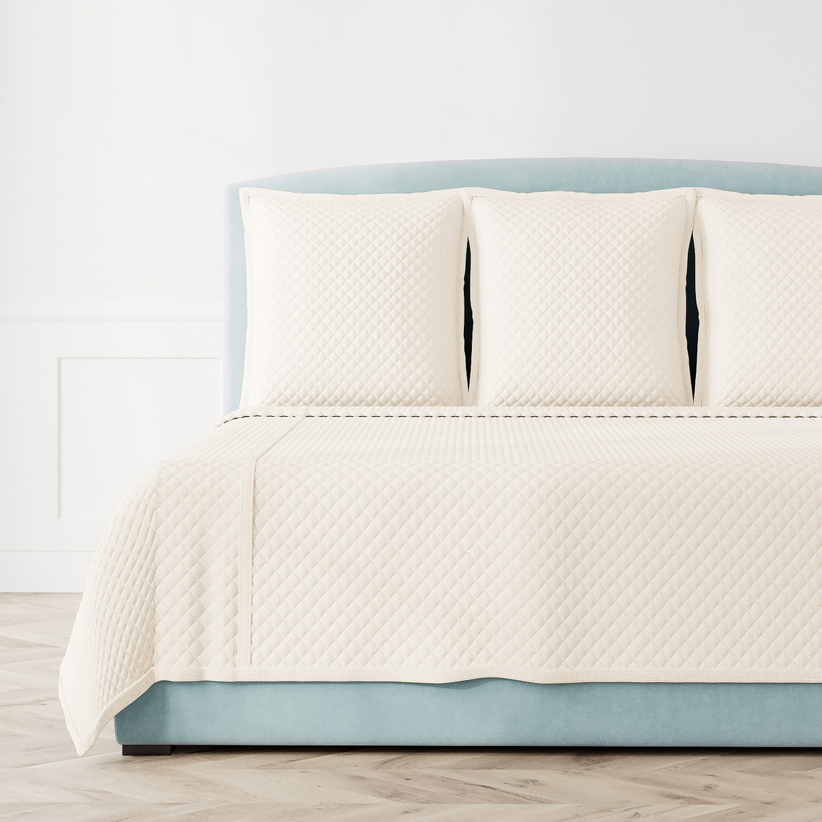 Basketweave Quilted Coverlet in Natural