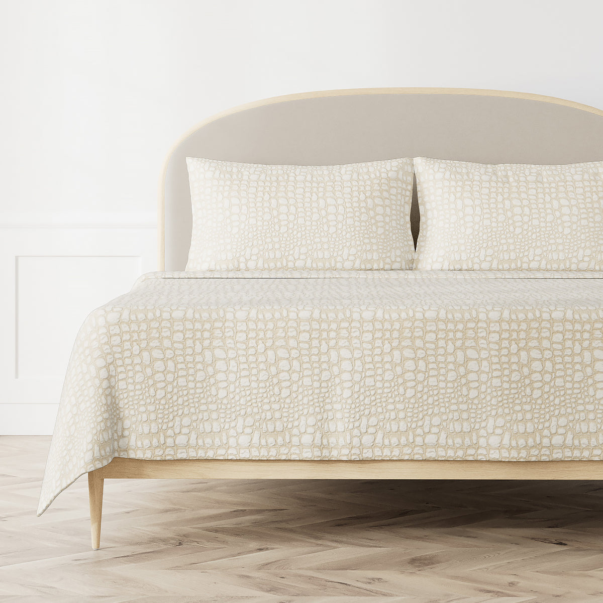 Croc Coverlet in Quartz