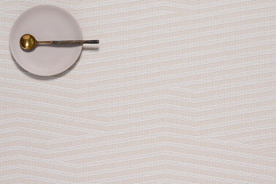 Dune Placemat by Chilewich, showing closeup view of dune placemat in live shot.