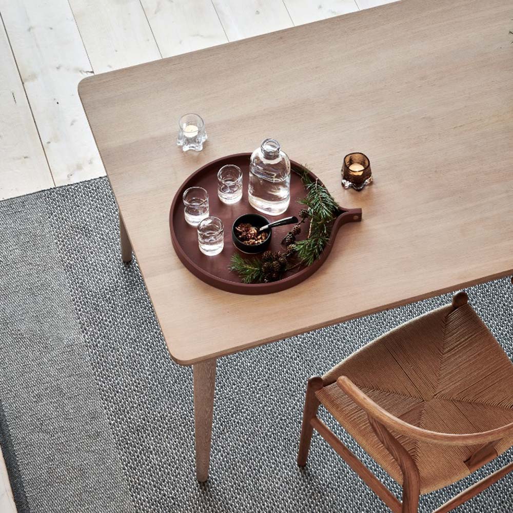 Edit Black & Charcoal with Granit Metalic Rug by Pappelina, showing edit black & charcoal with granit metalic rug in live shot.