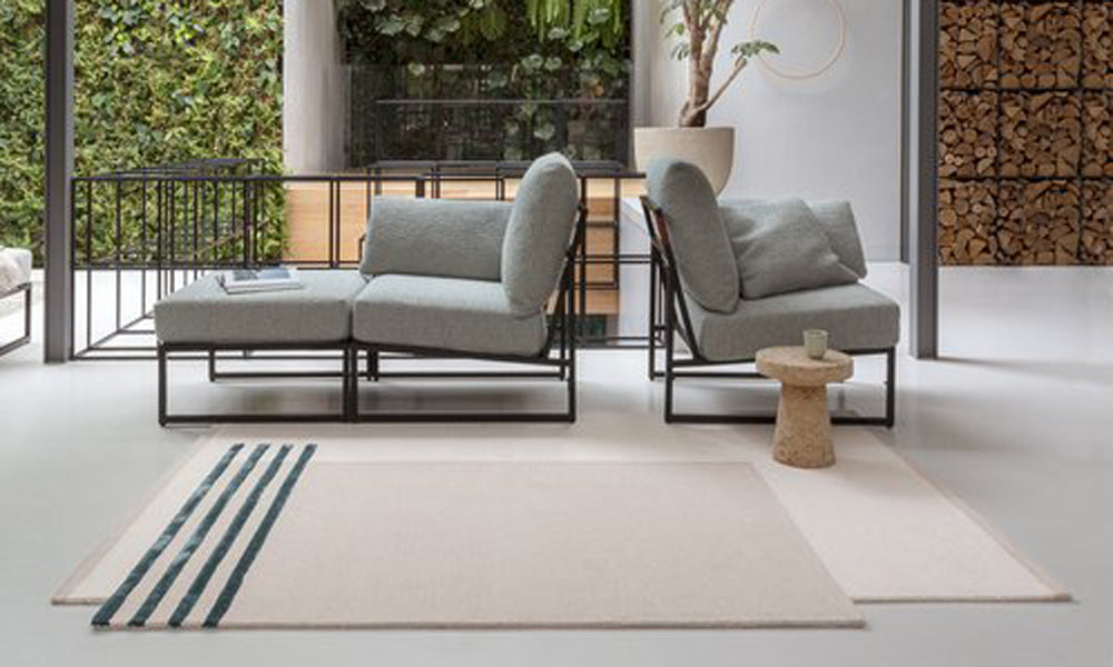 Element 265.001.114 Hand Tufted Rug by Ligne Pure, showing element 265.001.114 hand tufted rug in live shot.