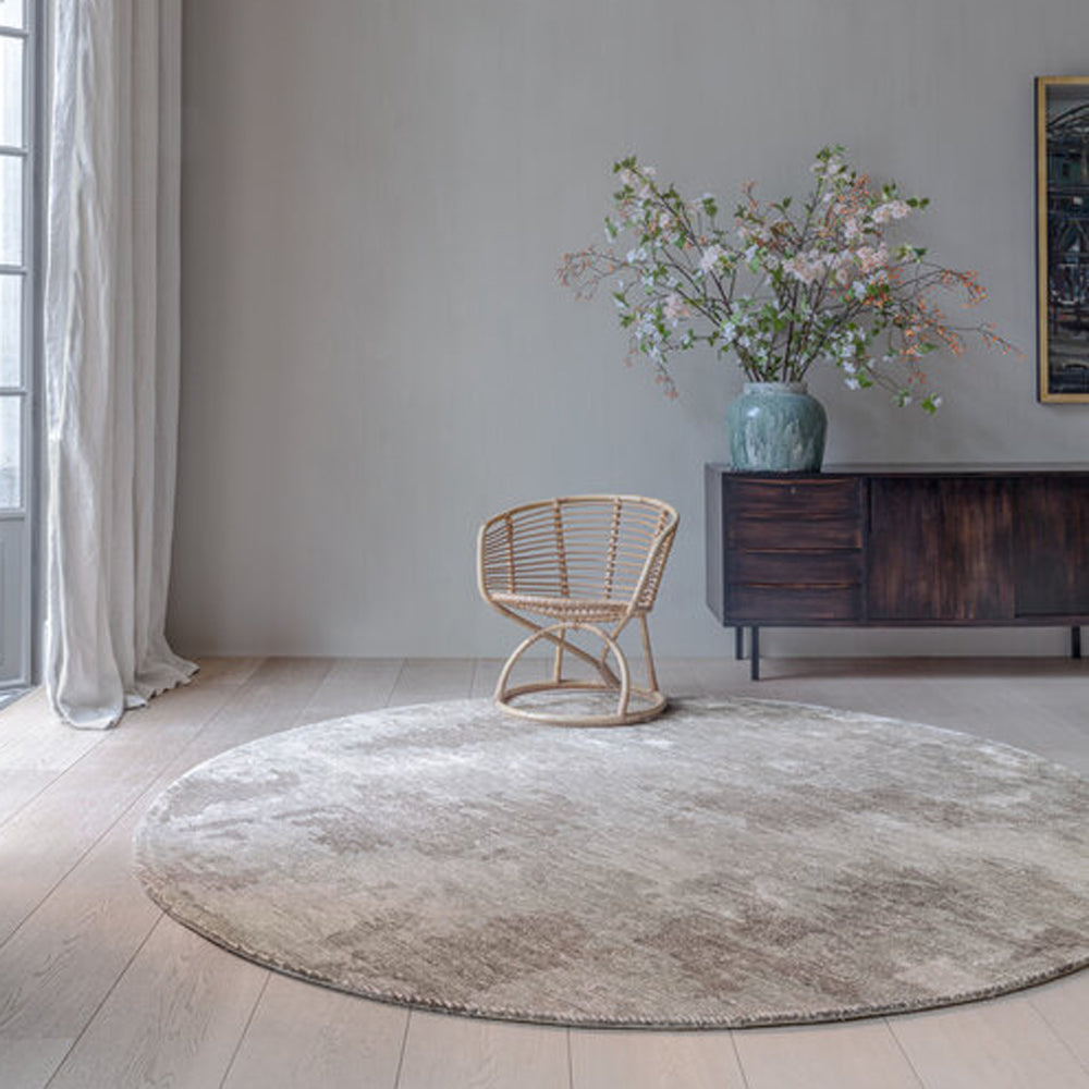 Erode Hand Tufted Rug by Ligne Pure, showing erode hand tufted rug in live shot.