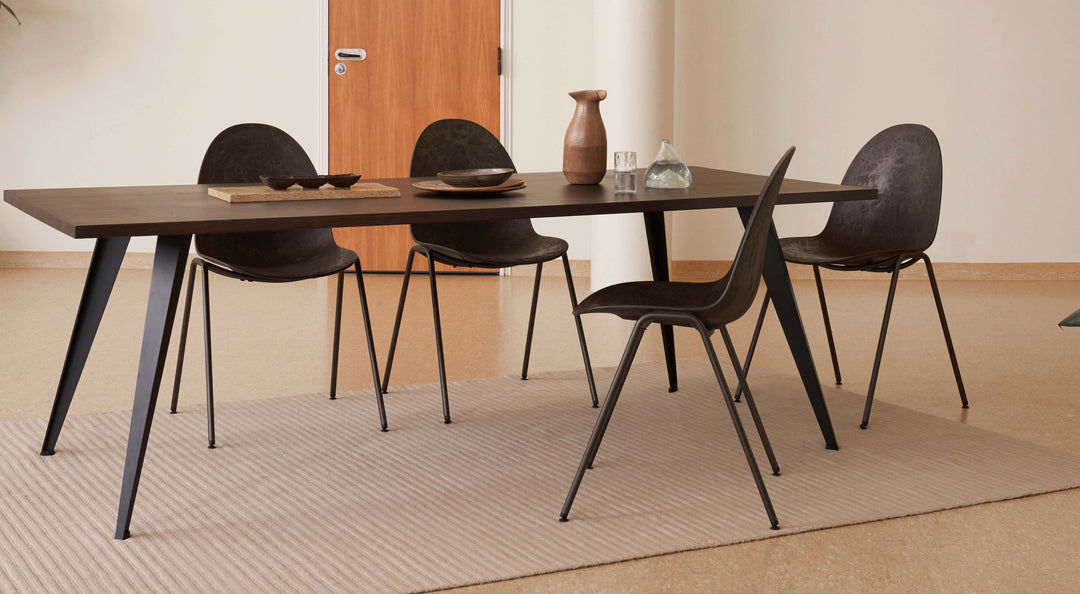 Eternity Sidechair by Mater, showing eternity sidechairs in live shot.