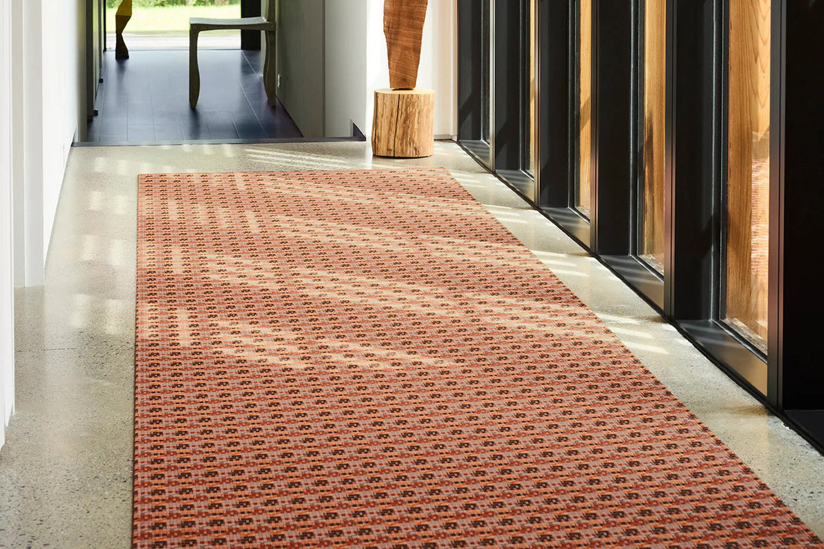 Fable Woven Floor Mat by Chilewich, showing closeup view of fable woven floor mat in live shot.