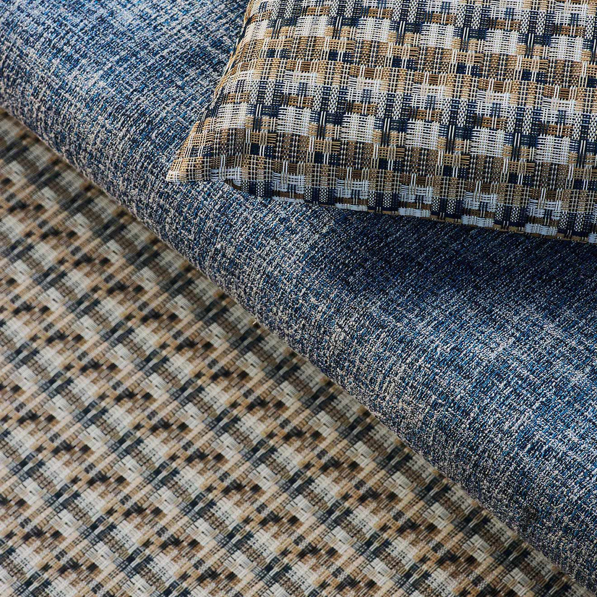 Fable Woven Floor Mat by Chilewich, showing closeup view of fable woven floor mat in live shot.