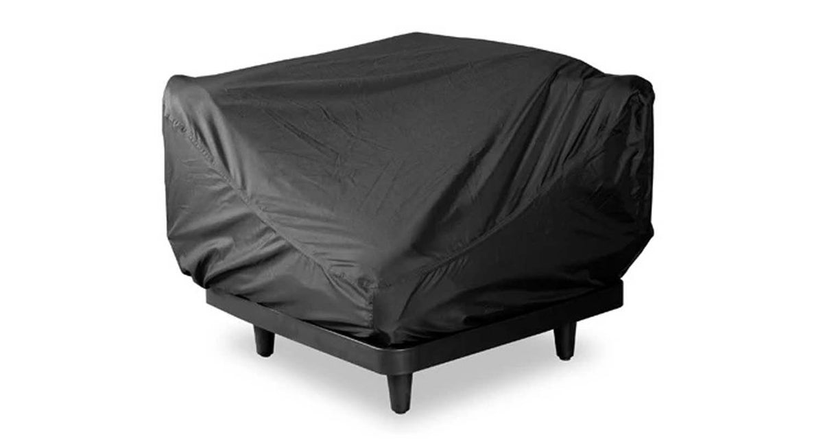 Paletti Seat Cover by Fatboy, showing front view of paletti seat cover.